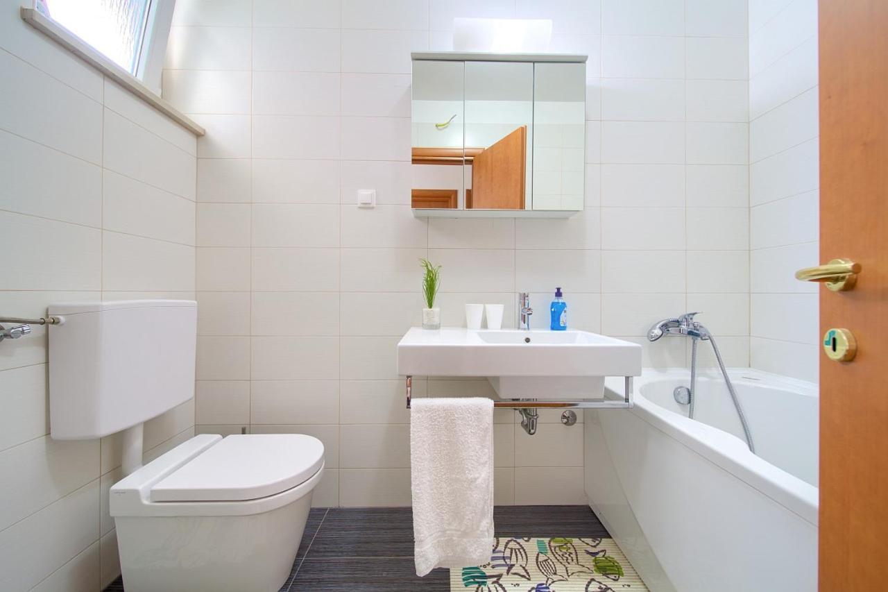 Apartment Anja Кърк Екстериор снимка
