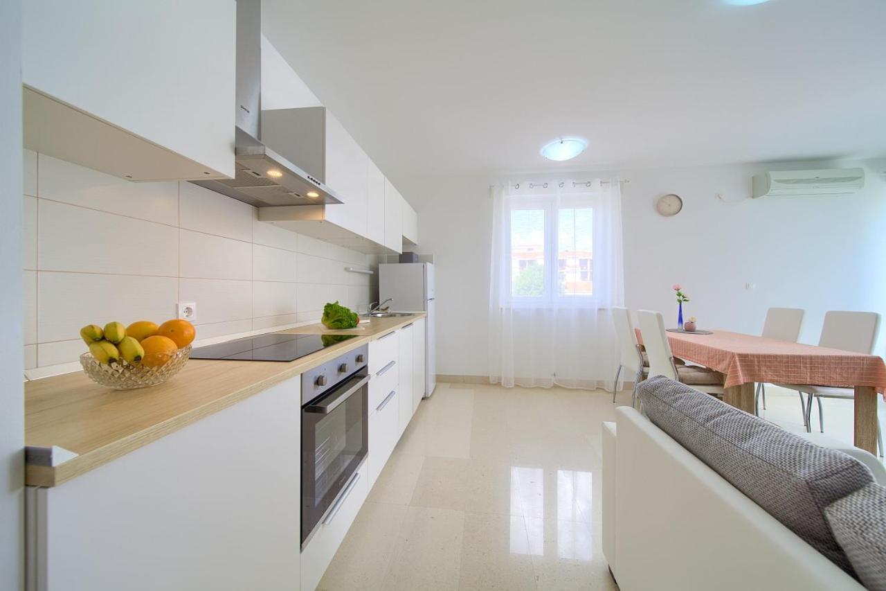 Apartment Anja Кърк Екстериор снимка