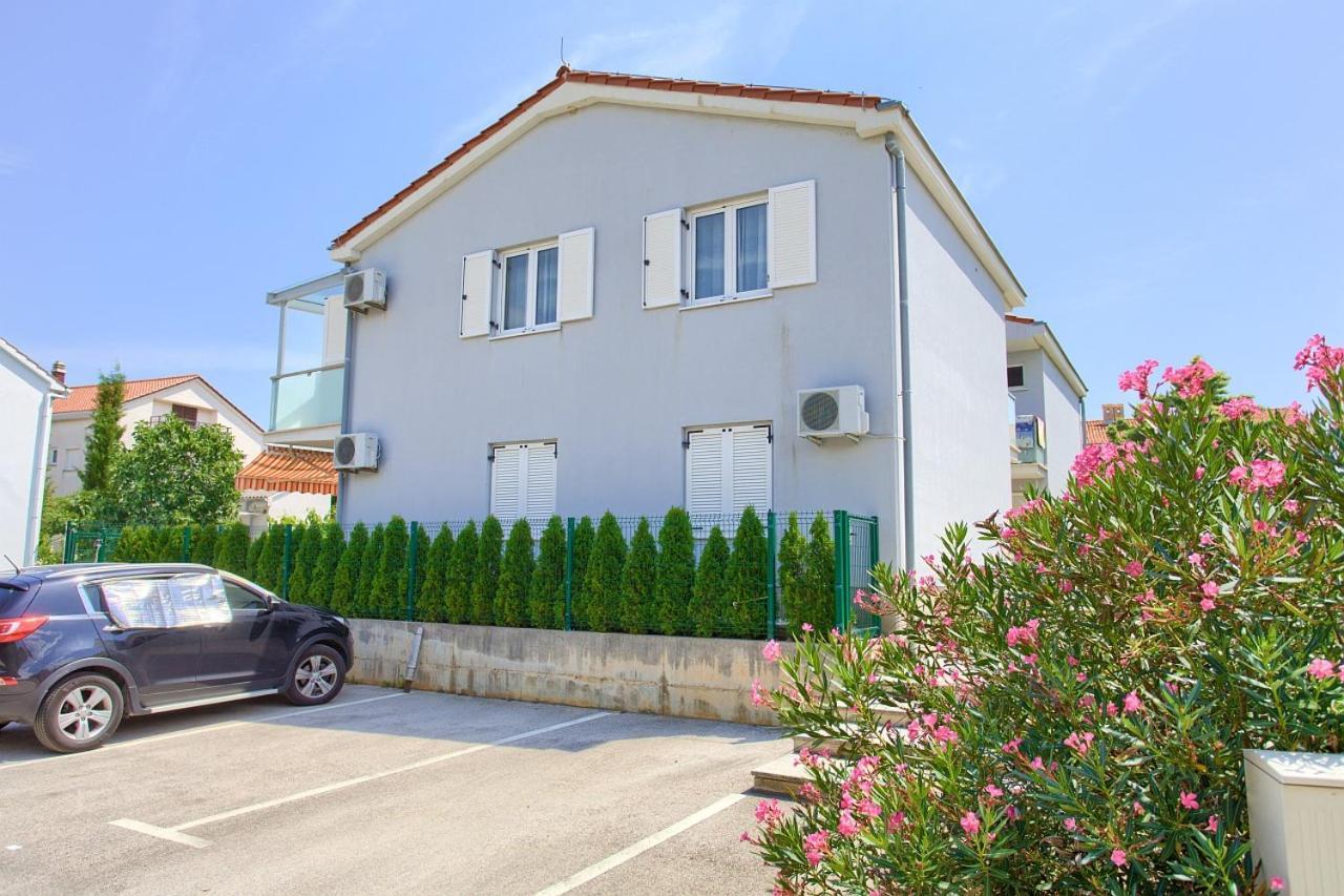 Apartment Anja Кърк Екстериор снимка